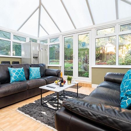 Large 4 Bedroom House - Top Rated - Off-Street Parking - Garden - Sleeps 9 - Contractors - Groups - Pool Table Northfield Exteriör bild