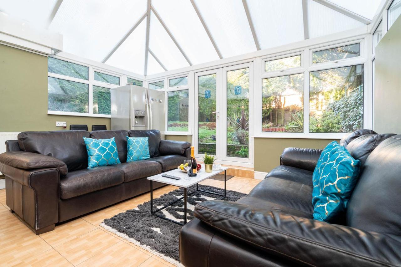 Large 4 Bedroom House - Top Rated - Off-Street Parking - Garden - Sleeps 9 - Contractors - Groups - Pool Table Northfield Exteriör bild